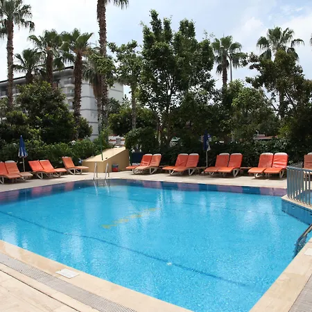 克列奥帕特拉米拉酒店 3*